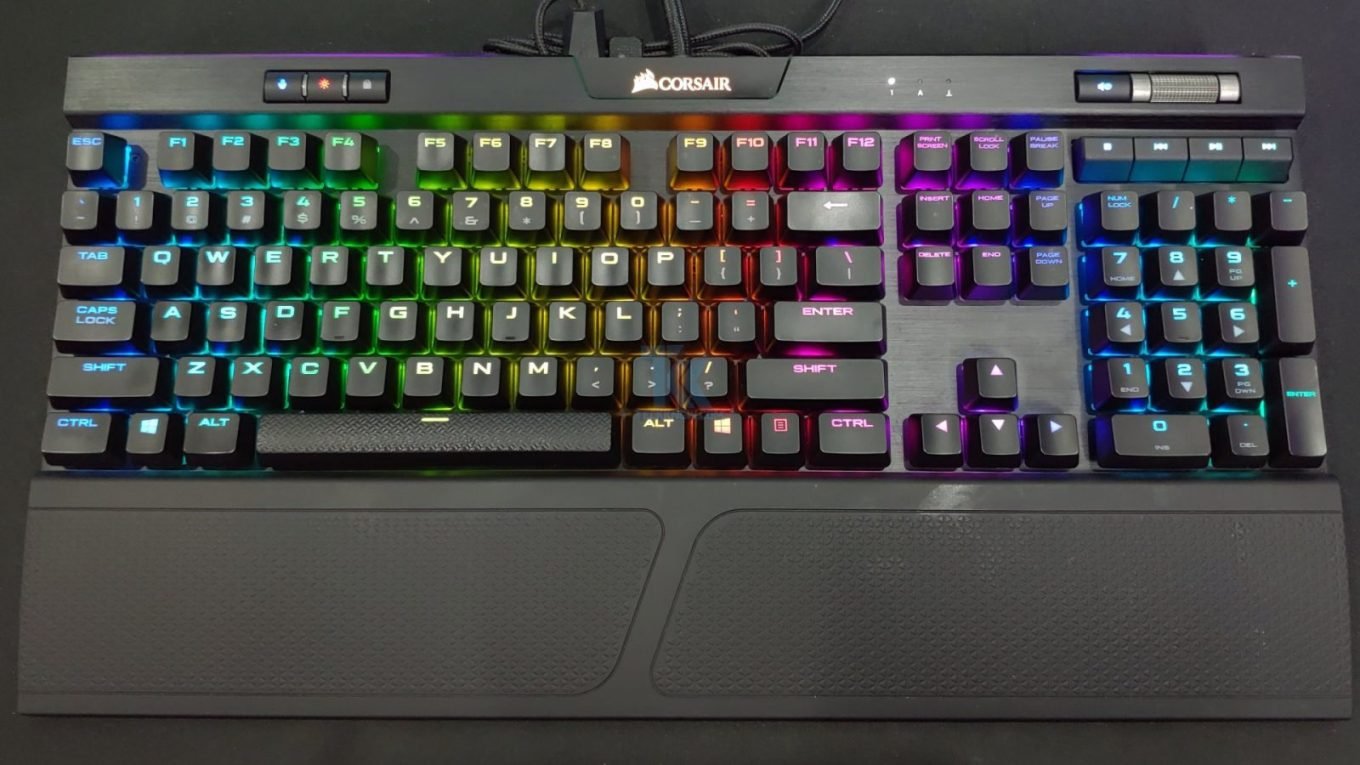 Corsair K70 RGB MK.2